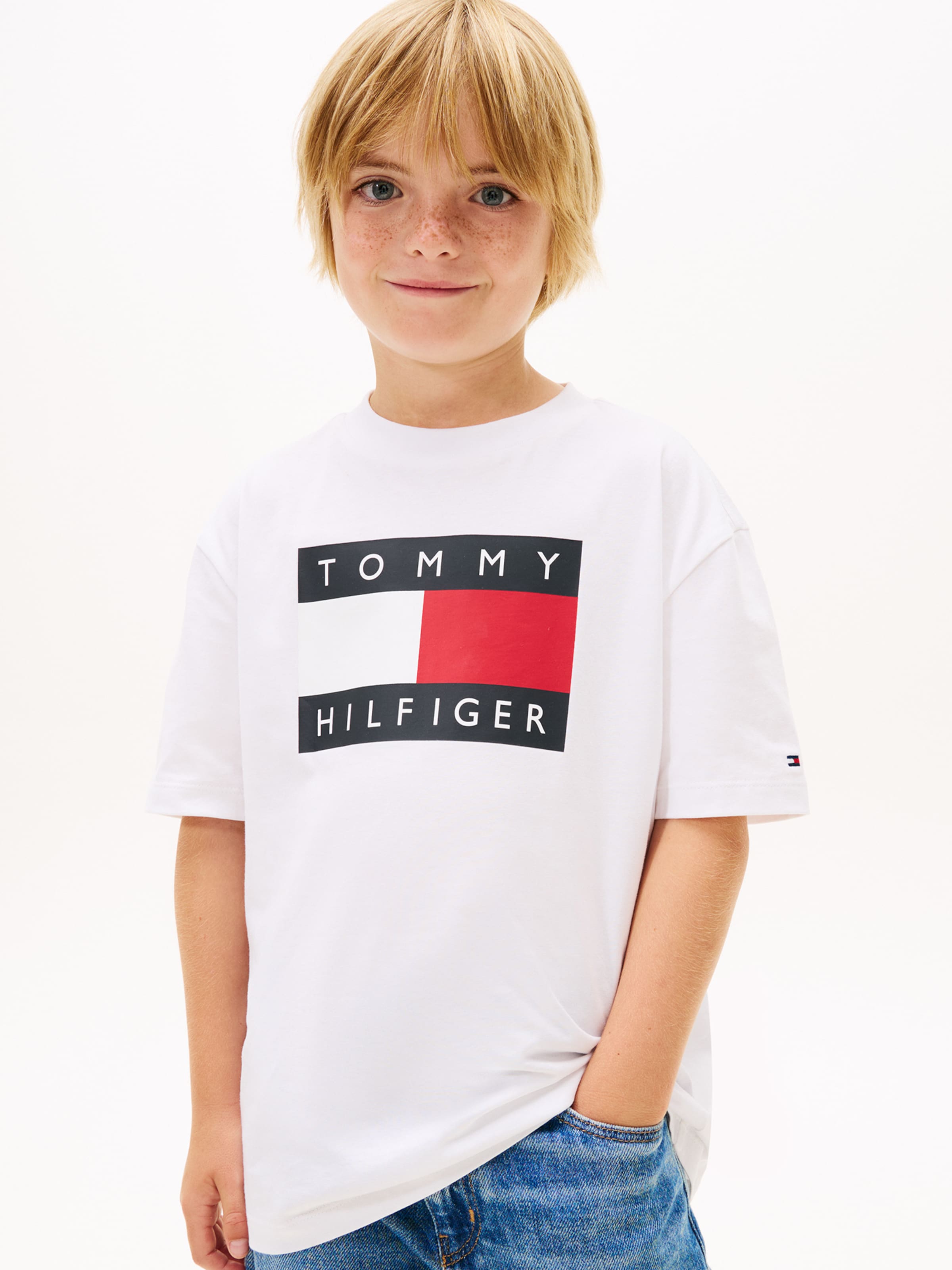 TOMMY HILFIGER Футболка 'HERITAGE' в белом цвете — фото 2