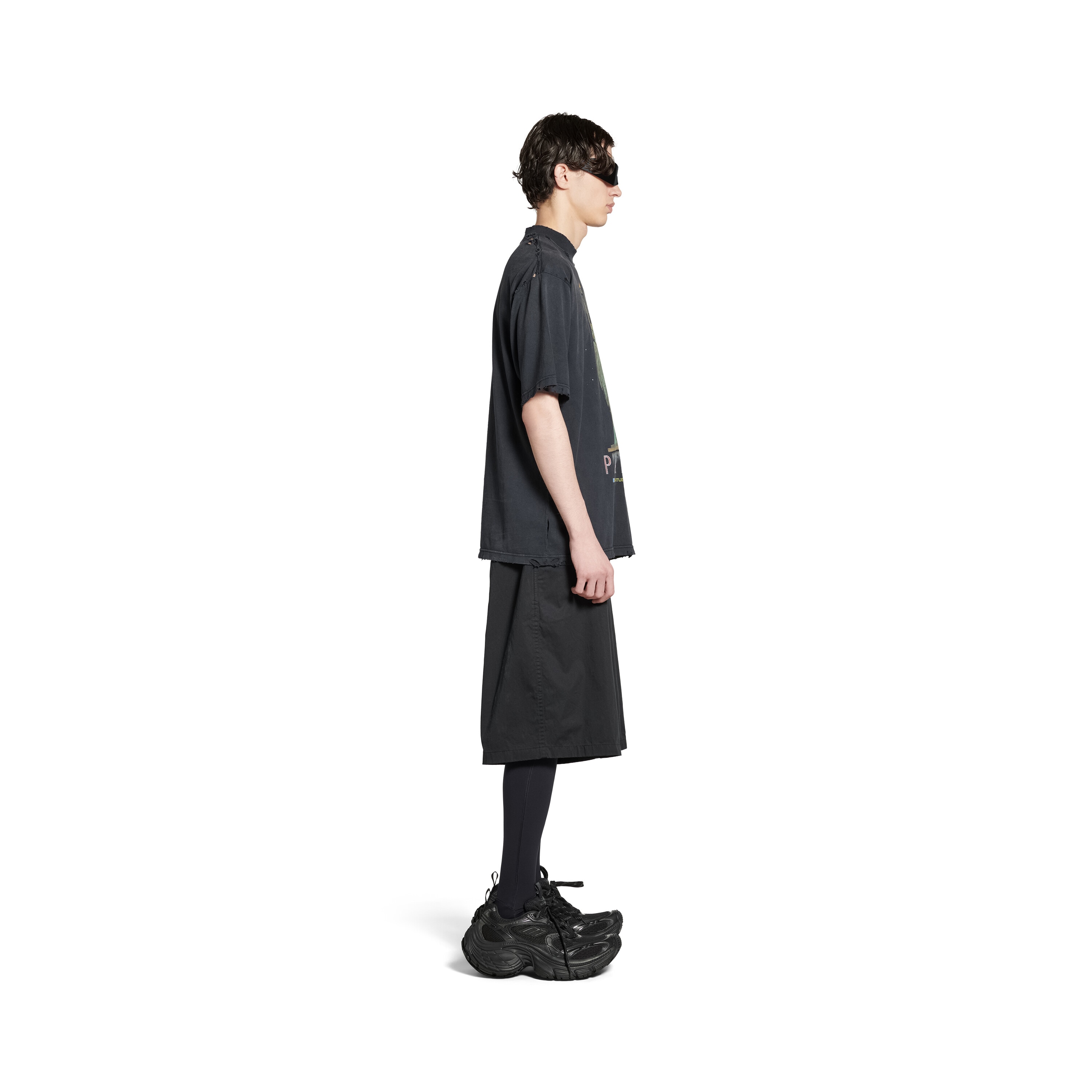 

Футболка Paris Liberty, средний размер BALENCIAGA, черный