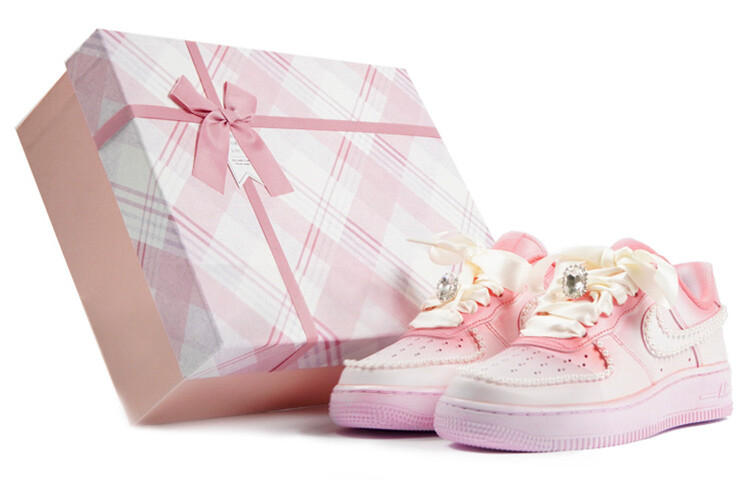 

Кроссовки Nike Air Force 1 Skateboard Shoes Women's Low-Top Pink