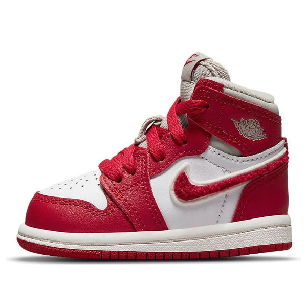 

Кроссовки 1 retro high og 'newstalgia chenille' Air Jordan, мультиколор