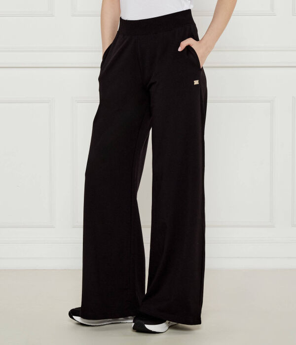 

Брюки Loose fit Ea7, черный