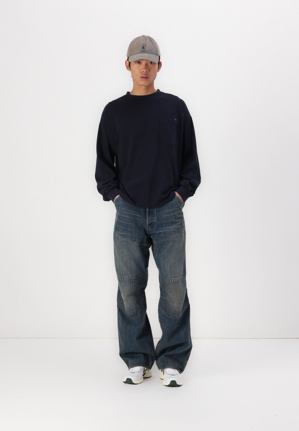 

Топ с длинными рукавами POCKET TEE American Eagle, темно-синий