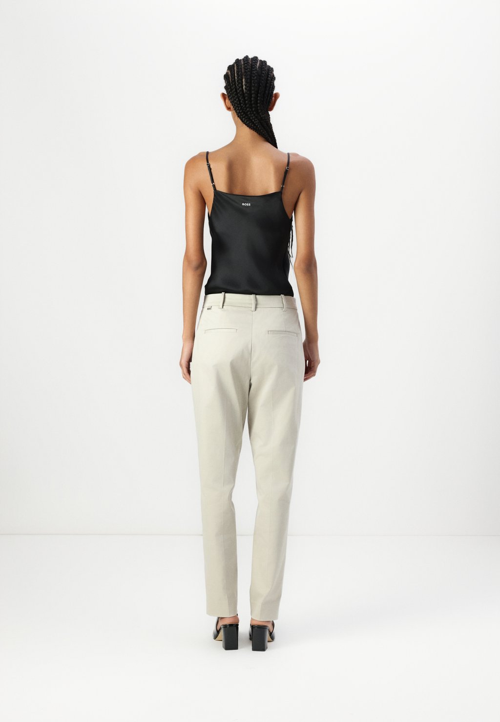 

Брюки SLIM PANT Calvin Klein, молочный