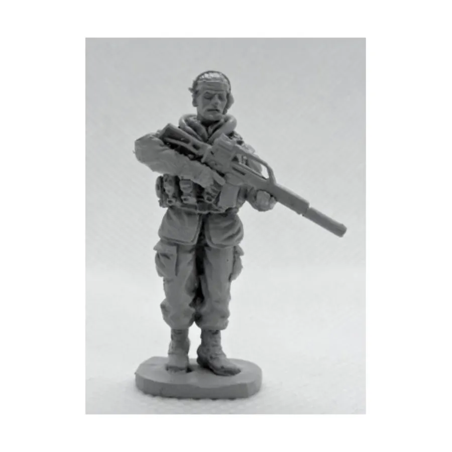 

Российский ПМГ с HK G36 (Наступающий) №2, Historical Miniatures (1:48) (Honourable Lead Boiler Suit)