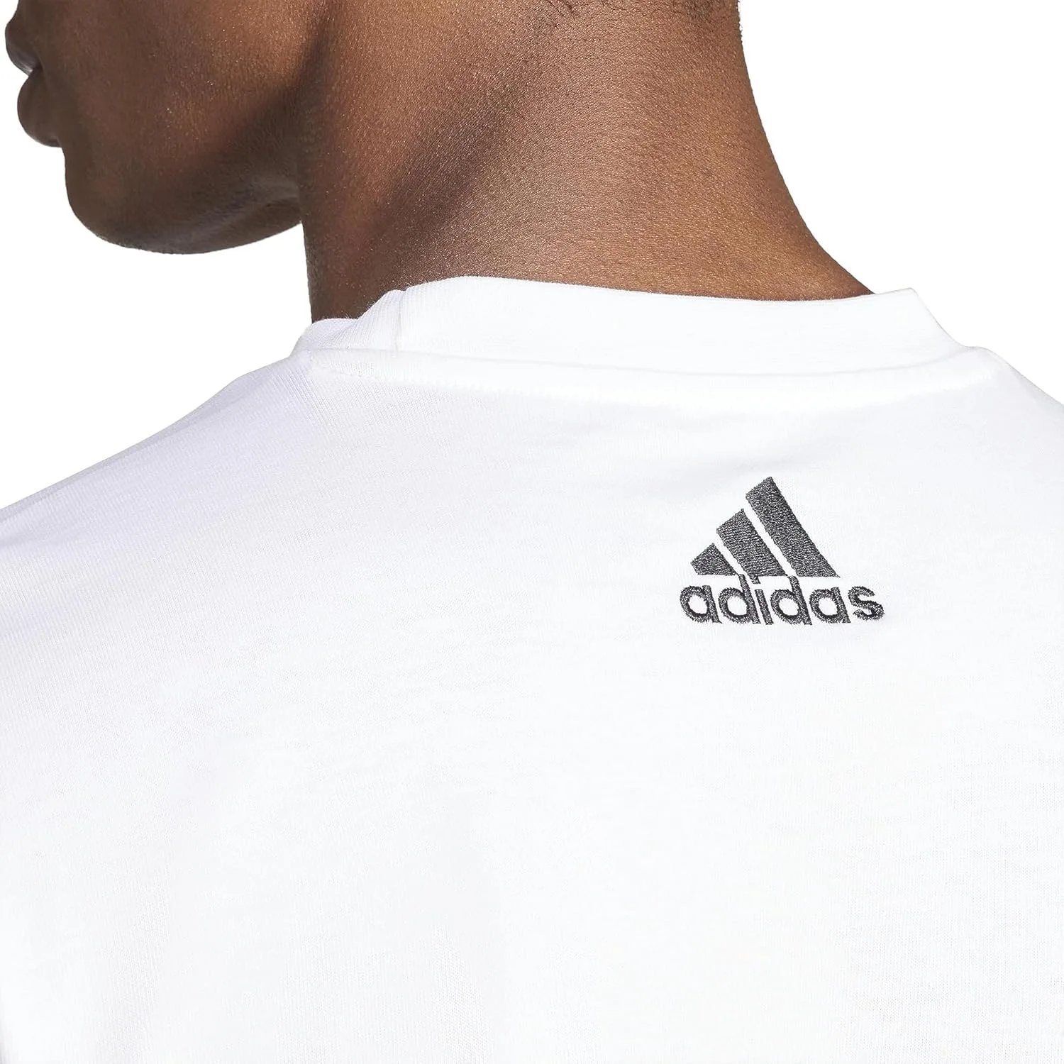 Футболка Adidas Mens Brand Love — фото 3