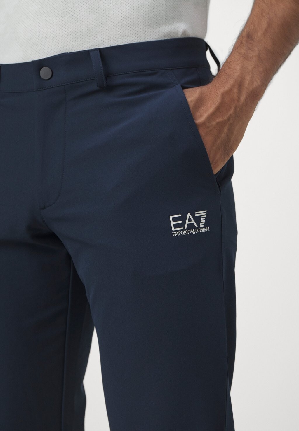 

Тканевые брюки GOLF PRO PANTS EA7 Emporio Armani, темно-синий