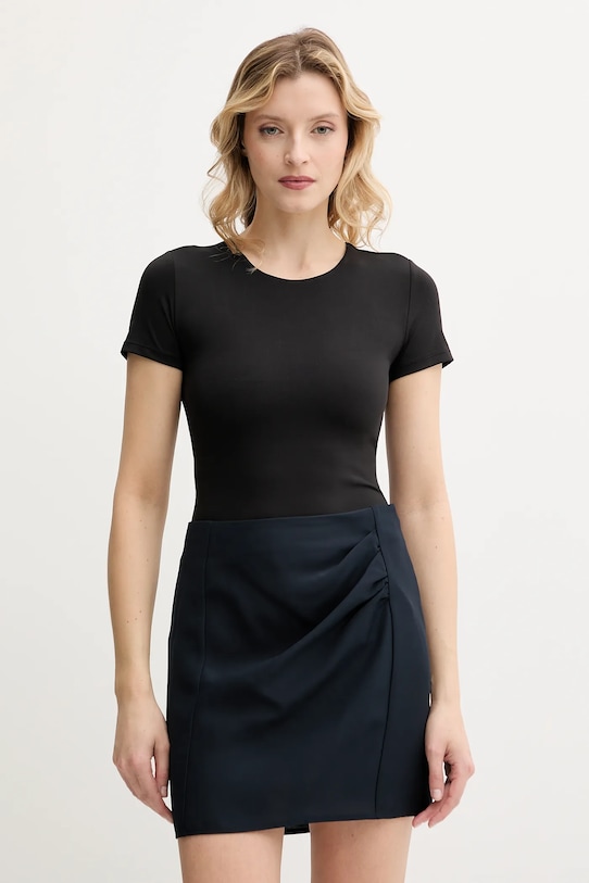 

Футболка Armani Exchange, черный