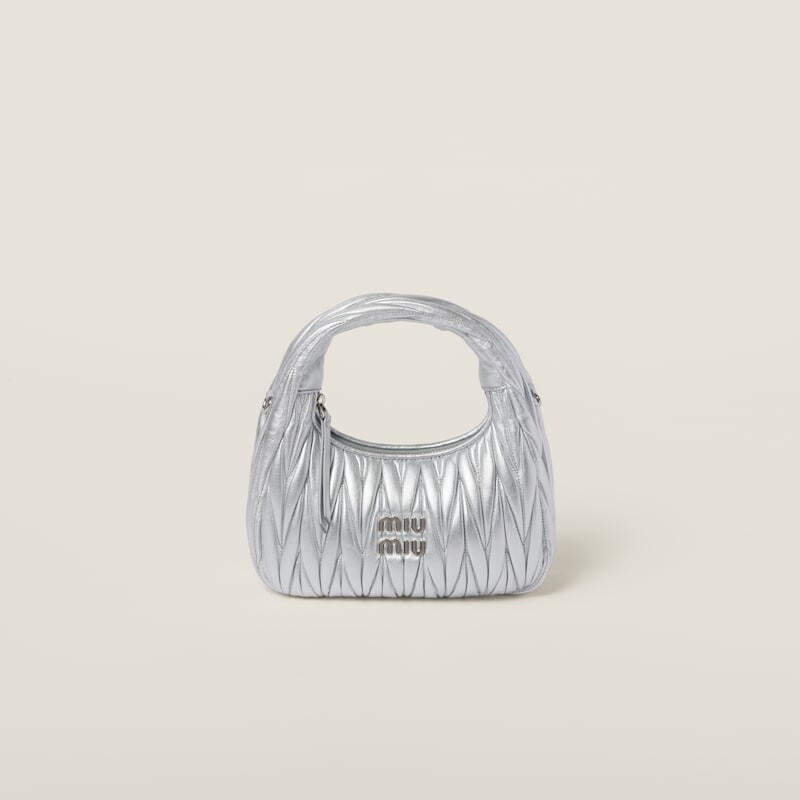 

Сумка-Хобо Wander из стеганой кожи наппа Miu Miu, серебряный
