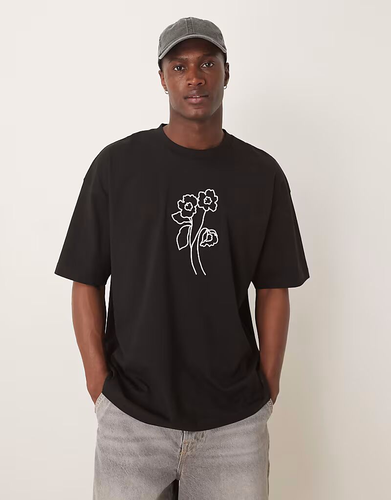 

Футболка свободного кроя ASOS DESIGN с цветочным принтом черного цвета, Черный, Футболка свободного кроя ASOS DESIGN с цветочным принтом черного цвета