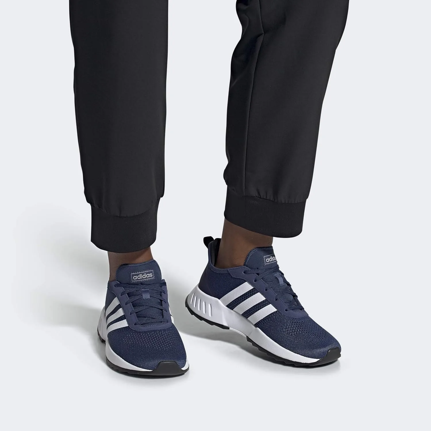 Мужские кроссовки Adidas Phosphere, белый/черный — фото 4