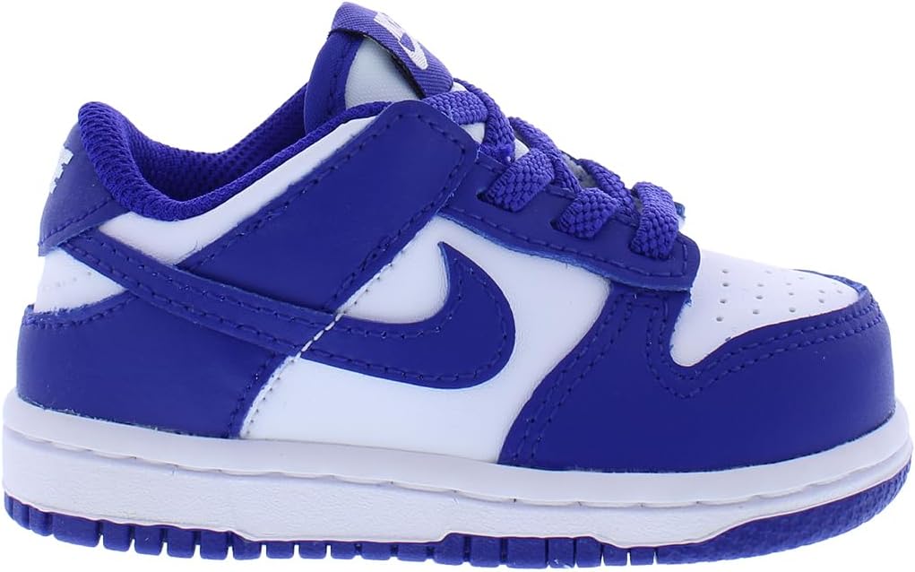 

Кроссовки Nike Boys' Dunk Low SE, белый/синий