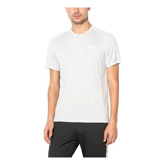 

Футболка Men's Nike Solid Color Sports Round Neck Pullover Short Sleeve White Gray T-Shirt 834241-100