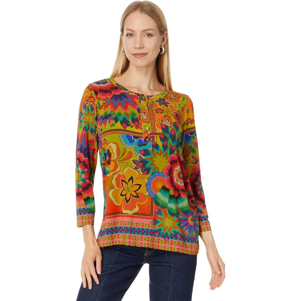 

Футболка Johnny Was Women's The Janie Favorite Henley Tee, Tie Dye