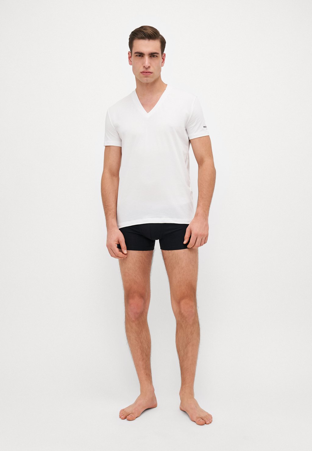 

Нижняя футболка NEW BASIC V NECK 2 PACK Dsquared2, черный