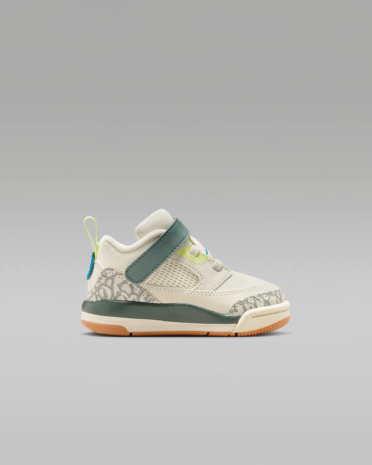 Детские кроссовки Jordan Spizike Low, Sea Glass/Dusty Sage/Light Lemon Twist/Green Abyss — фото 3