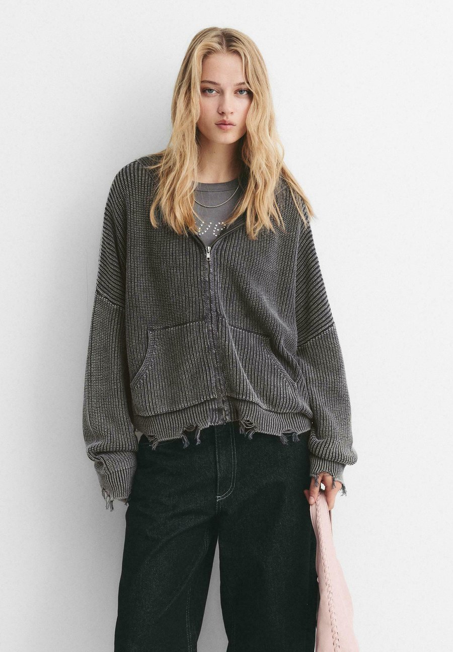 

Кардиган PULL&BEAR Cardigan, Dark Grey