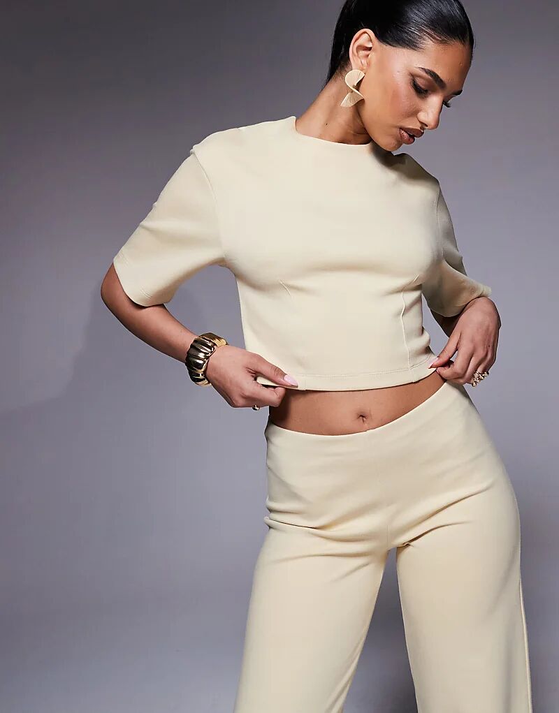 

Футболка ASOS DESIGN с коротким рукавом, с фактурным принтом, лимонного цвета