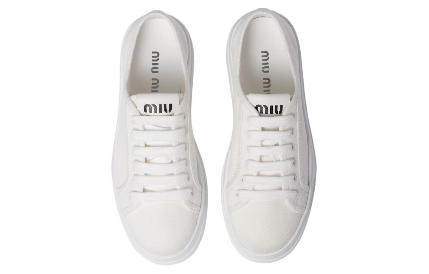 Женские белые скейтерские кеды Low Top MIU MIU — фото 3