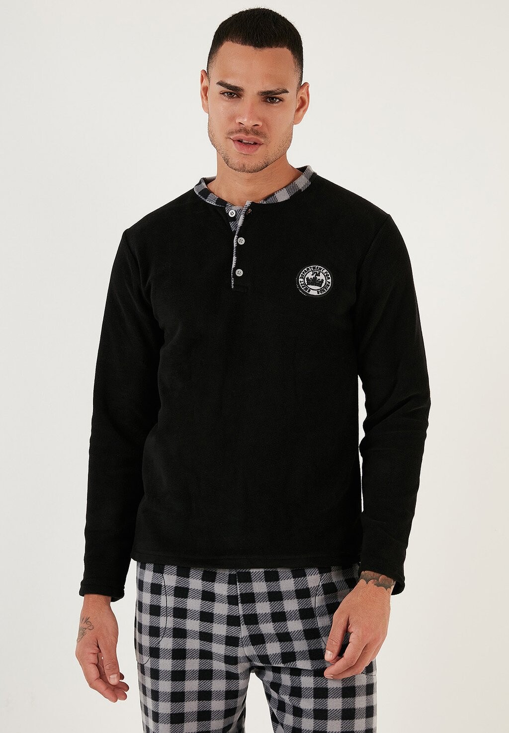 

Пижамный комплект REGULAR FIT SET Buratti, черный