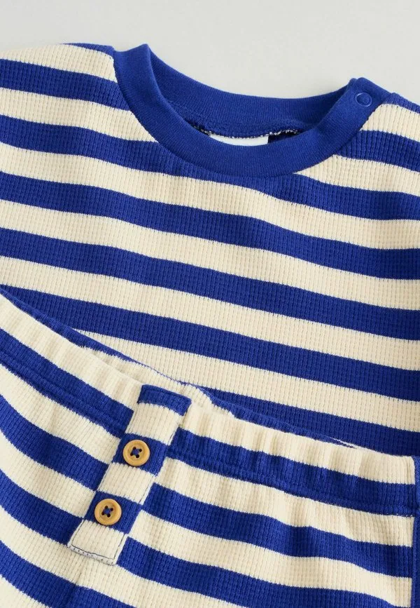 Шорты с длинным рукавом стандартного кроя Next, Blue Stripe — фото 2
