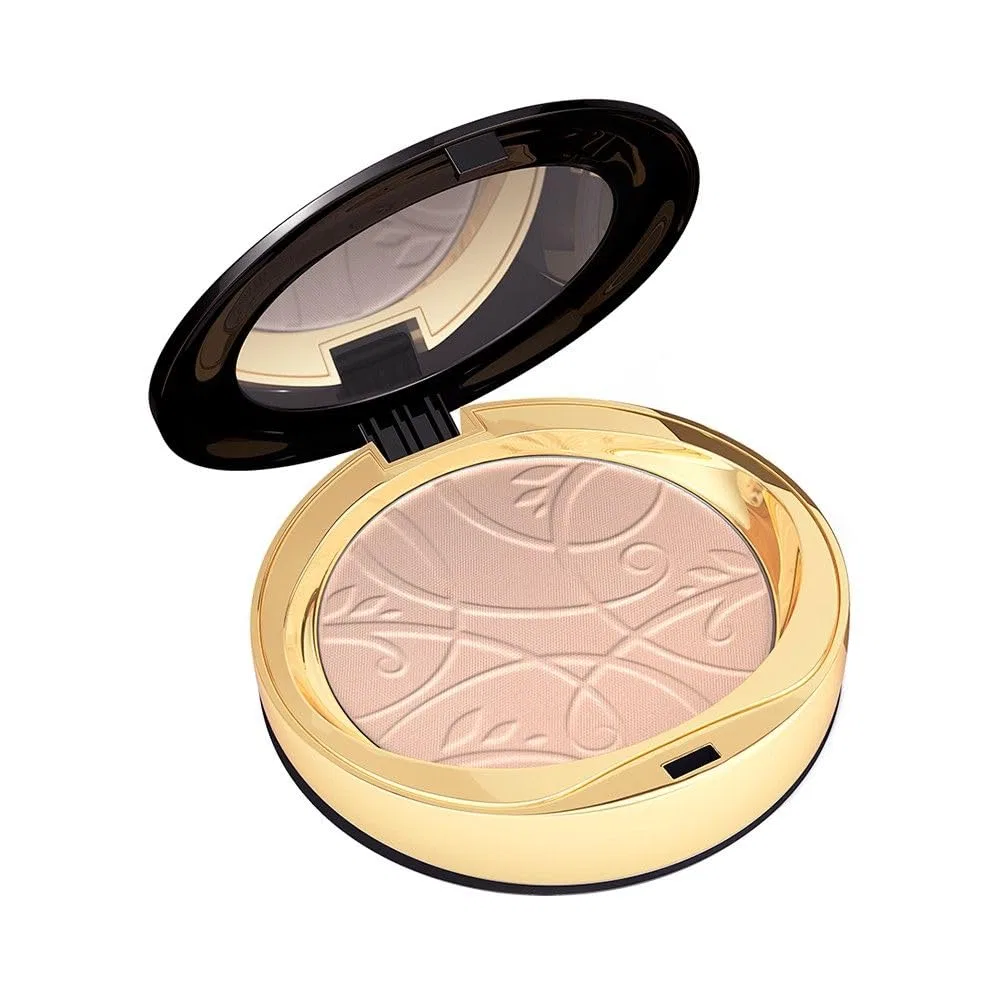 Компактная пудра «Celebrities 22 Natural» от Eveline Eveline Cosmetics