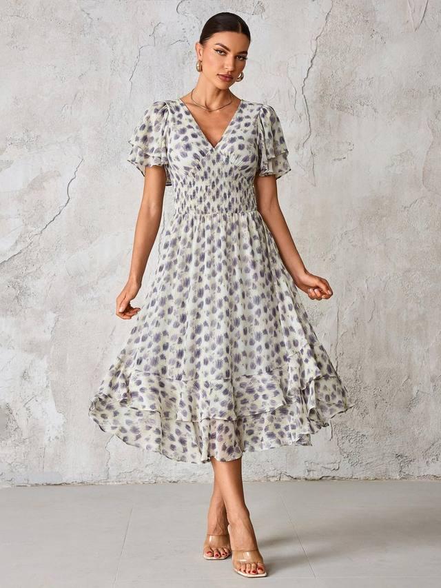 

Платье миди из шифона с абстрактным принтом животных и воланами Jolie Moi, Purple Animal