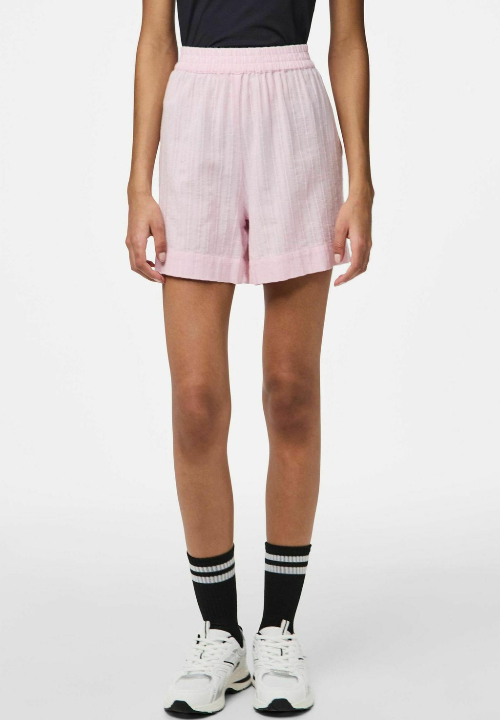 

Шорты PCMUNA Pieces, фуксия