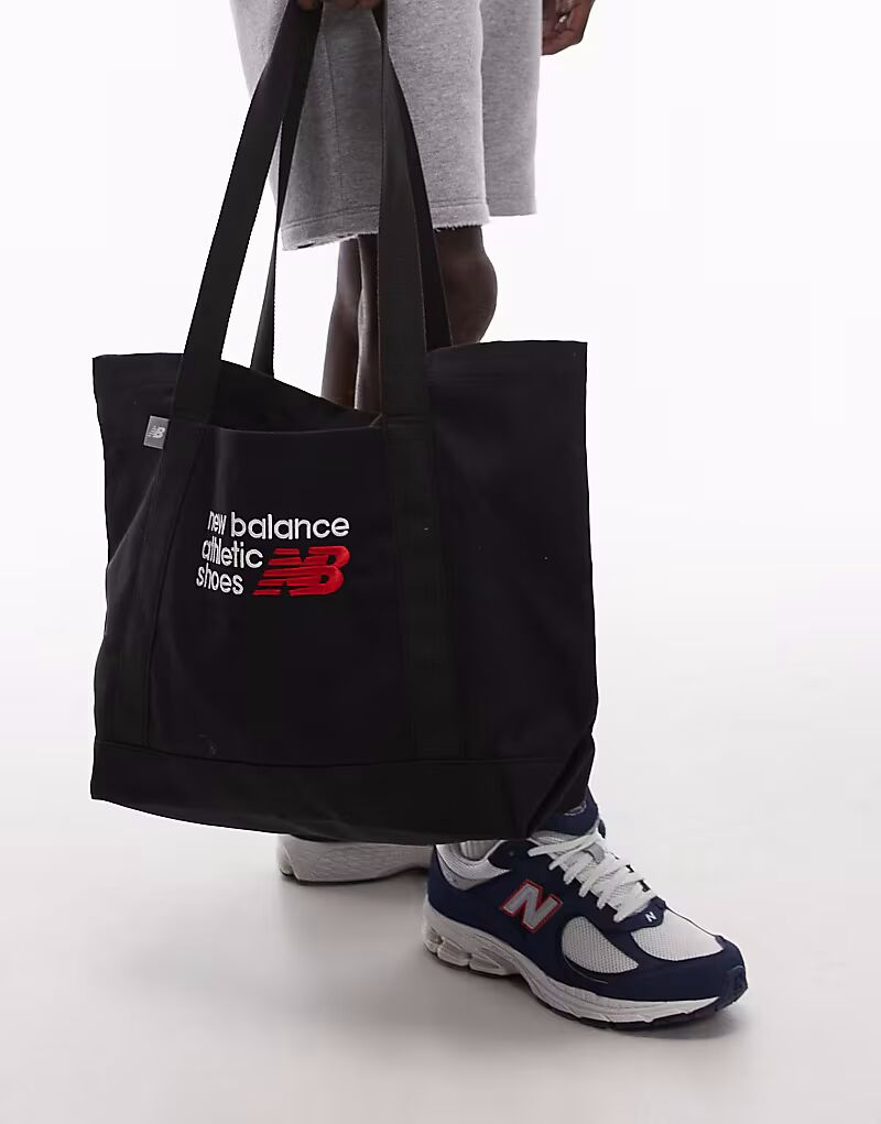 

Сумка-шоппер New Balance Athletics черного цвета