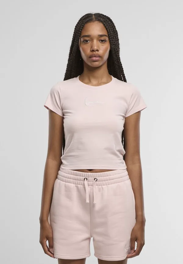 

Футболка с небольшим фирменным принтом Karl Kani, Rose, Розовый, Футболка с небольшим фирменным принтом Karl Kani, Rose