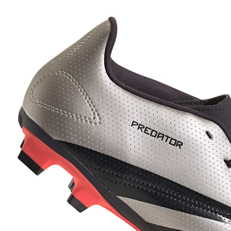 Футбольные бутсы Adidas Predator Club FxG, цвет Silver/Black — фото 4