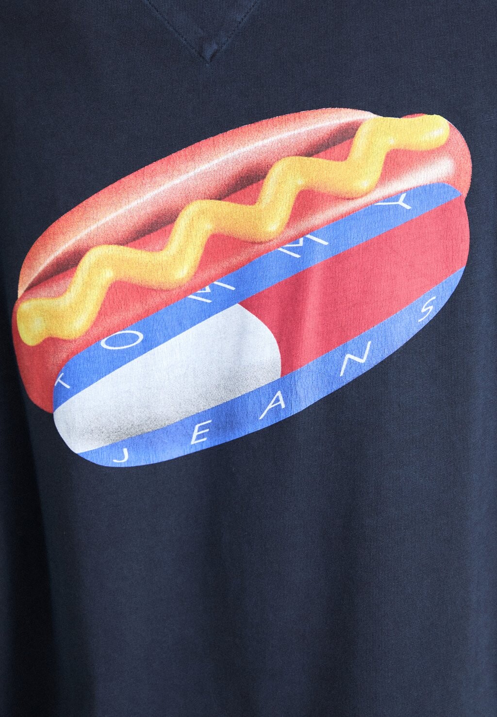 

Футболки с принтом FUN NOVELTY TEE UNISEX Tommy Hilfiger, темно-синий