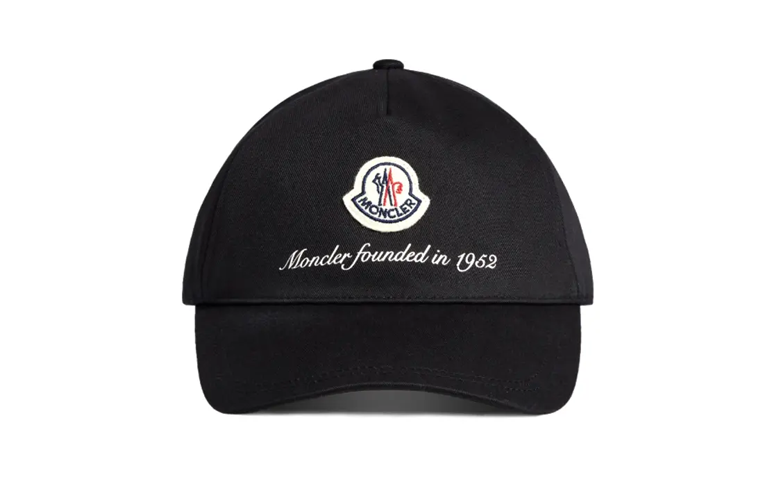 

Бейсболка с логотипом Moncler