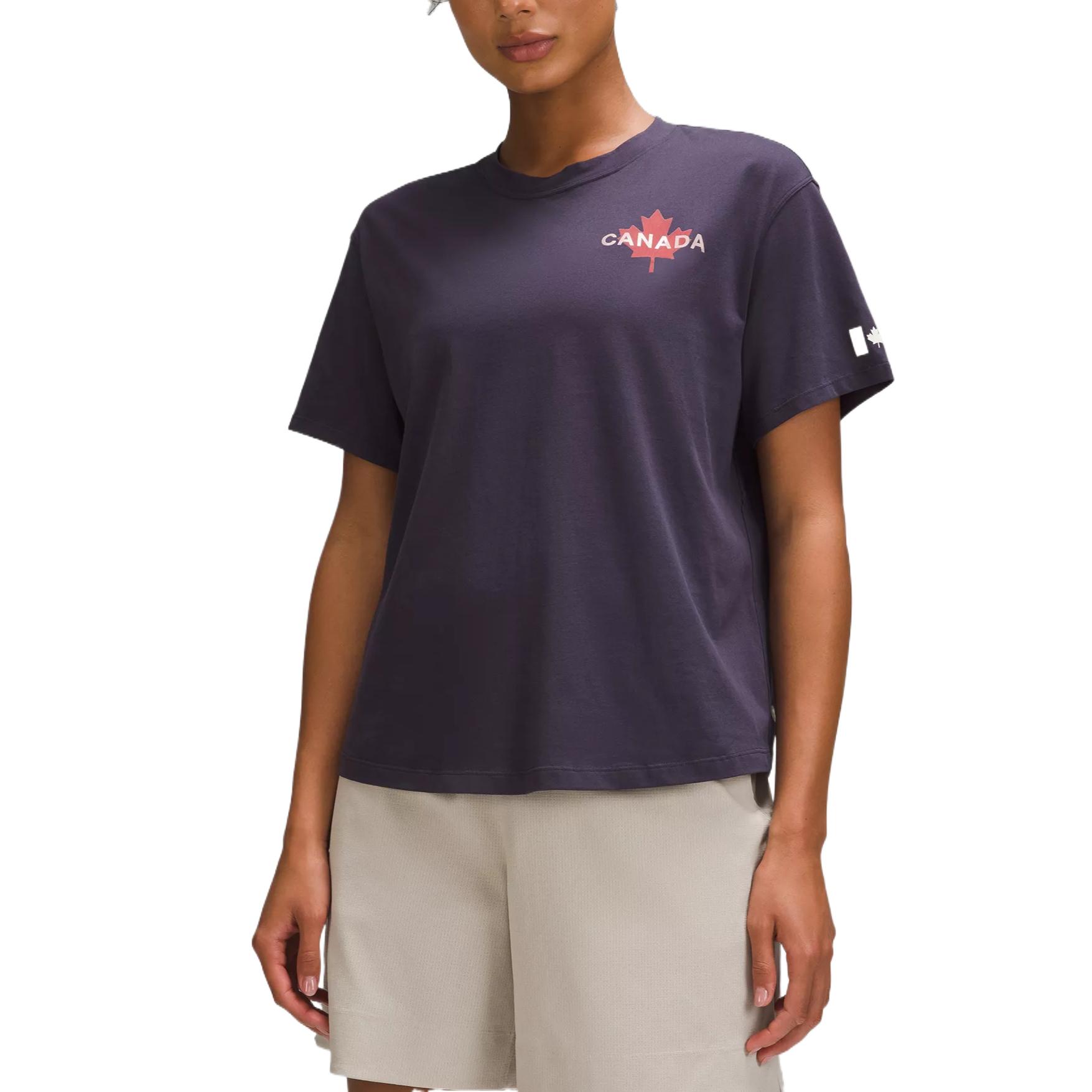 

Lululemon Футболка Team Canada Regular женская Atmospheric Purple, Фиолетовый, Lululemon Футболка Team Canada Regular женская Atmospheric Purple