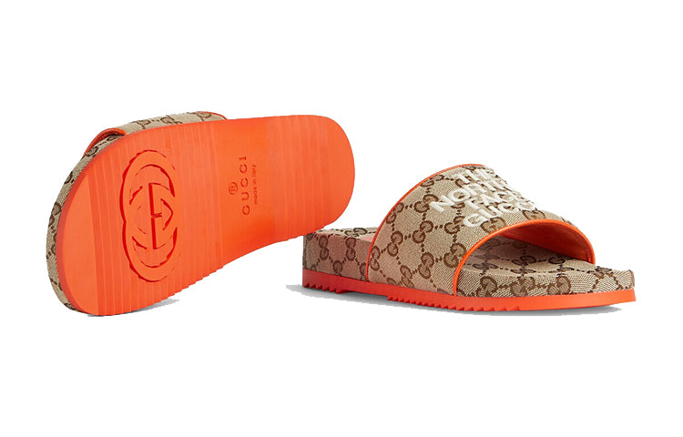 Тапочки (WMNS) Gucci Slide x The North Face 'Beige Orange Monogram' 679947-2HKM0-9770 — фото 3