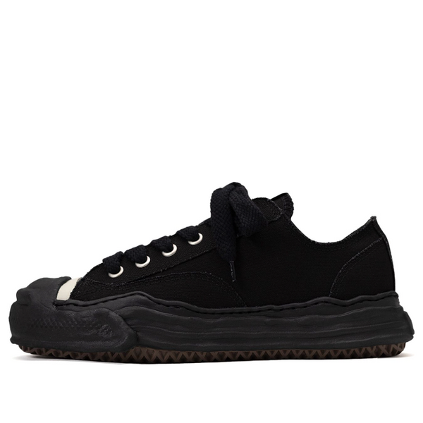 

Кроссовки hank og sole canvas low-top sneaker Maison Mihara Yasuhiro, черный