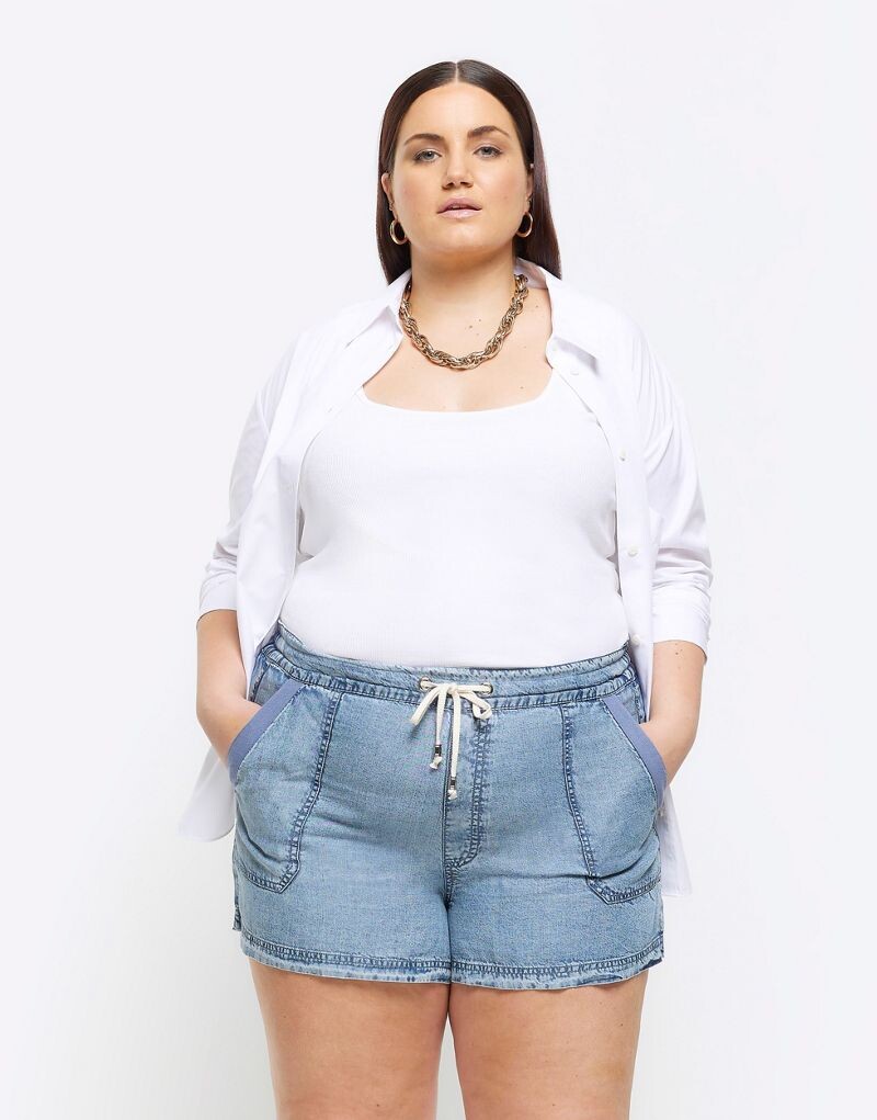 

Голубые джинсовые шорты с завязкой на талии River Island