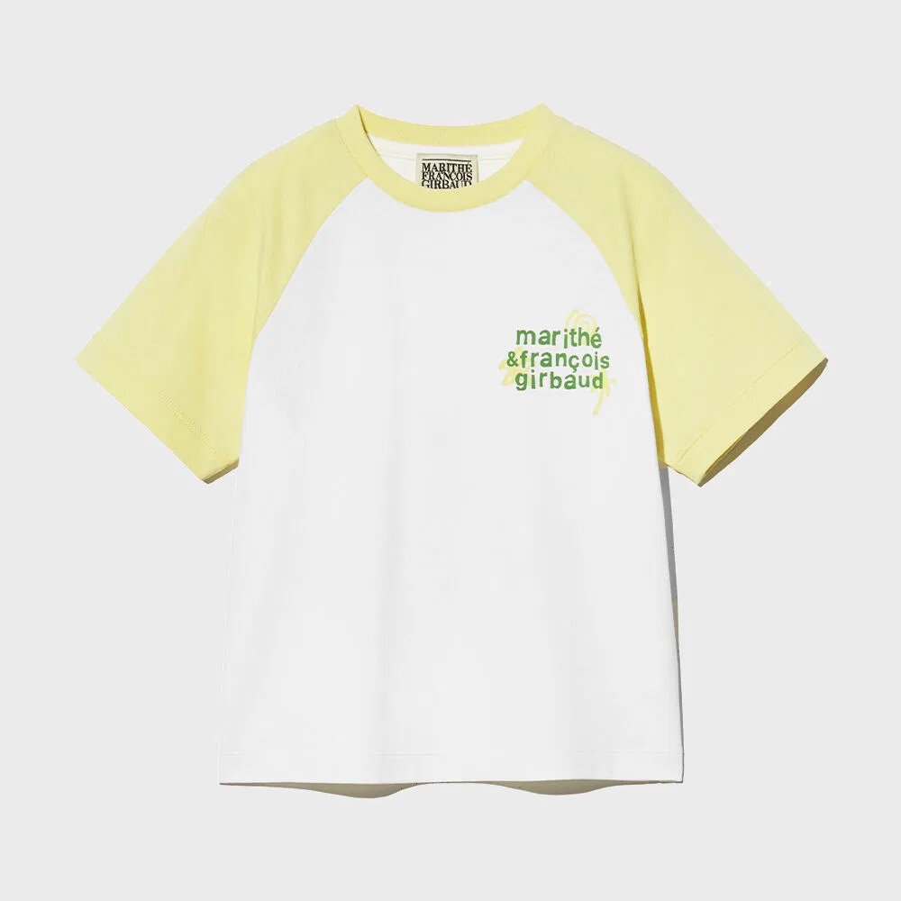 Детская жёлтая футболка оверсайз с логотипом от Marithé Kids — фото 2