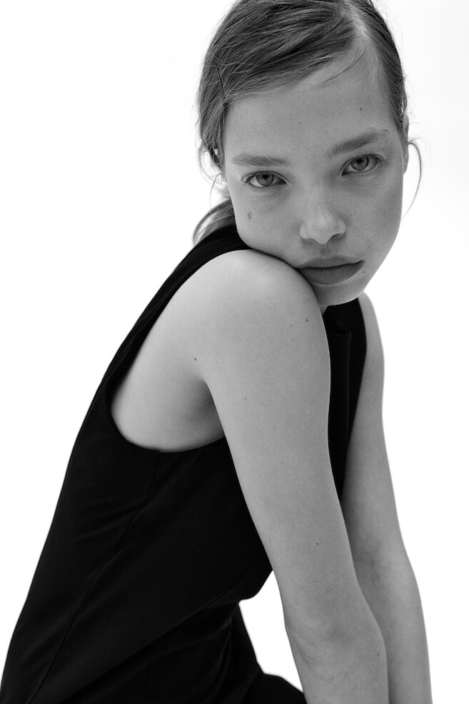 

Платье из твила без рукавов H&M, черный
