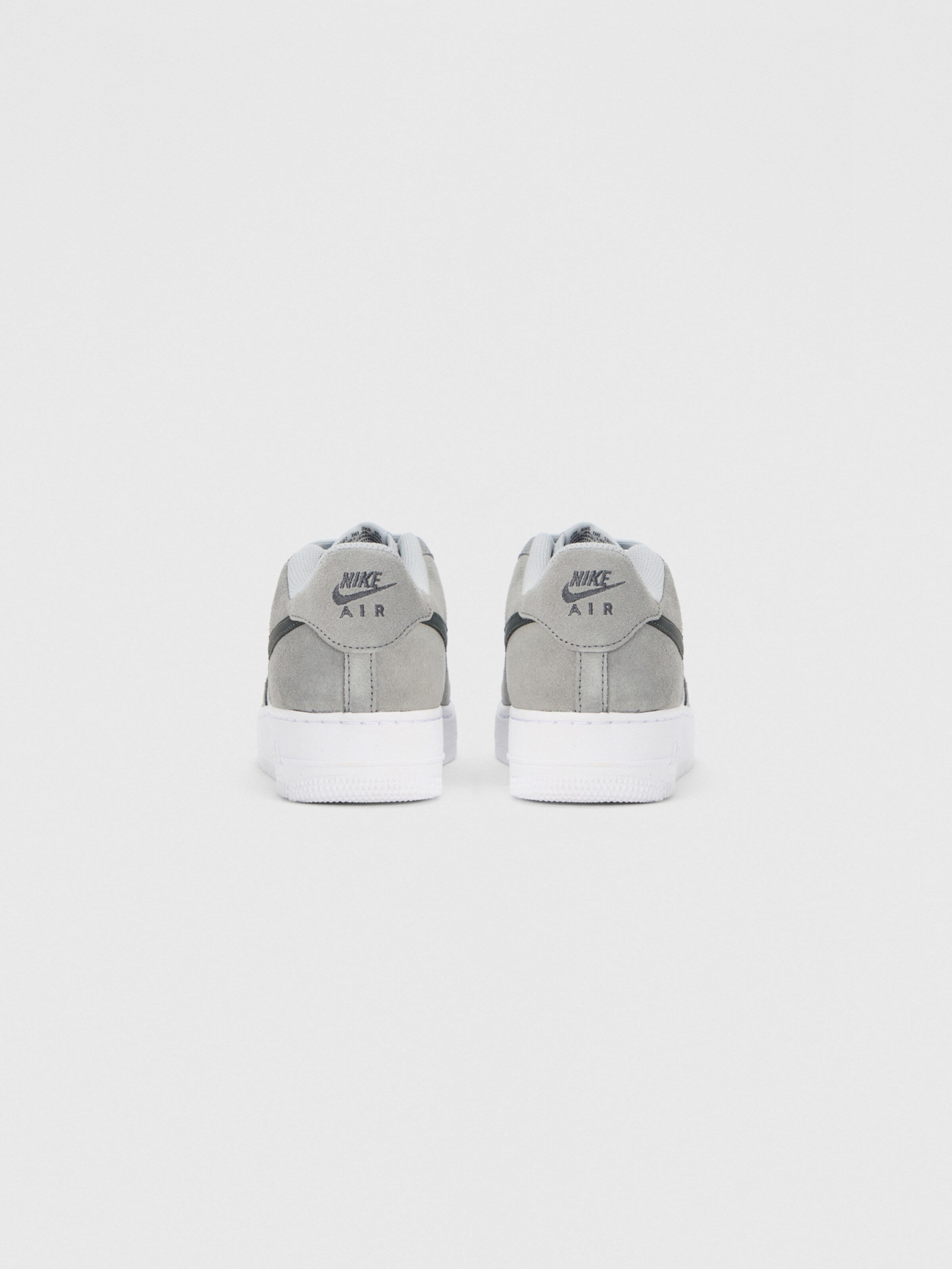 Nike Sportswear Кроссовки 'Air Force 1 Essential+' в цвете Grey, Light Grey — фото 4