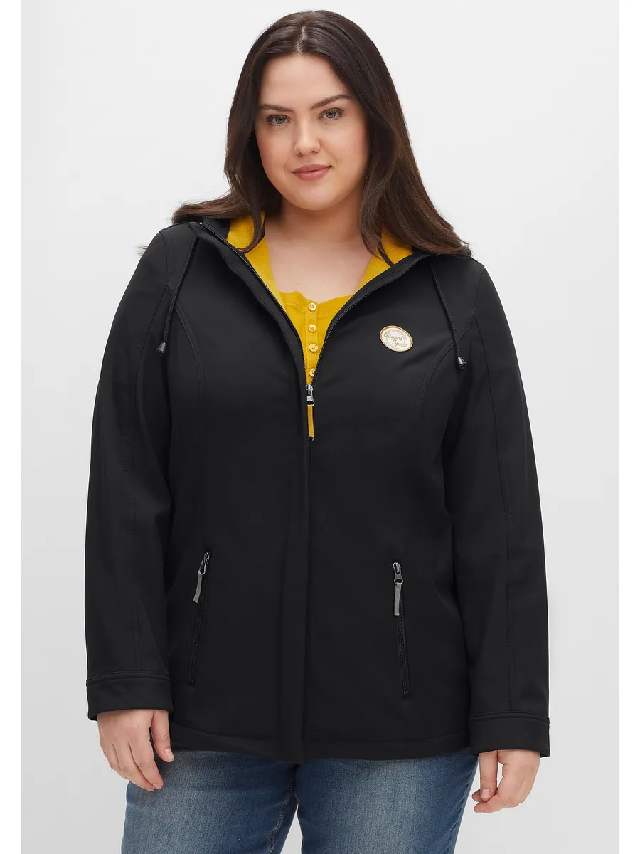 

Куртка Sheego softshell "большие размеры", с капюшоном, с флисовой подкладкой, ветрозащитное качество, черный