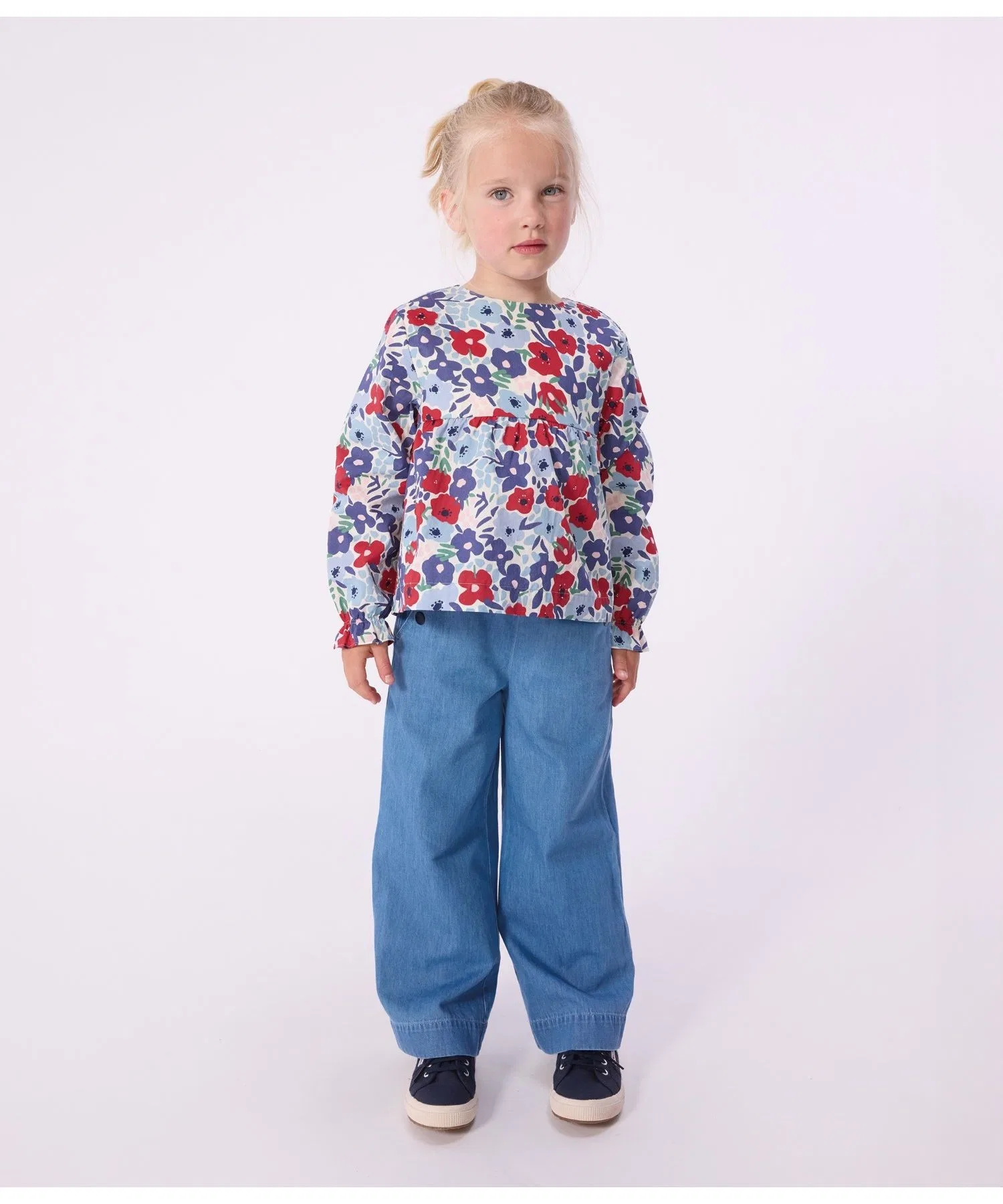 Детская футболка с цветочным принтом PETIT BATEAU белая