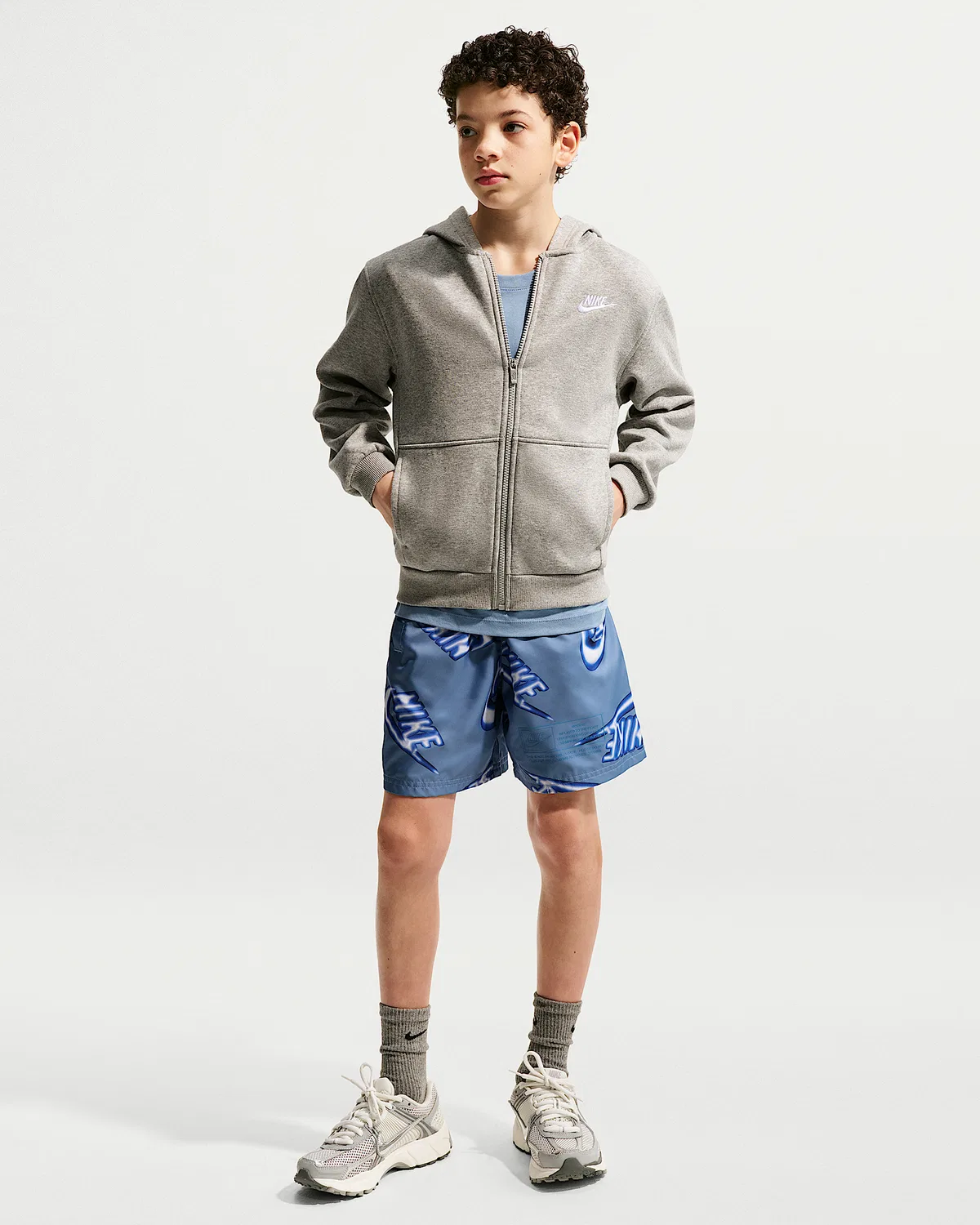 Детские шорты Nike Sportswear Club Woven 6", Work Blue/Star Blue