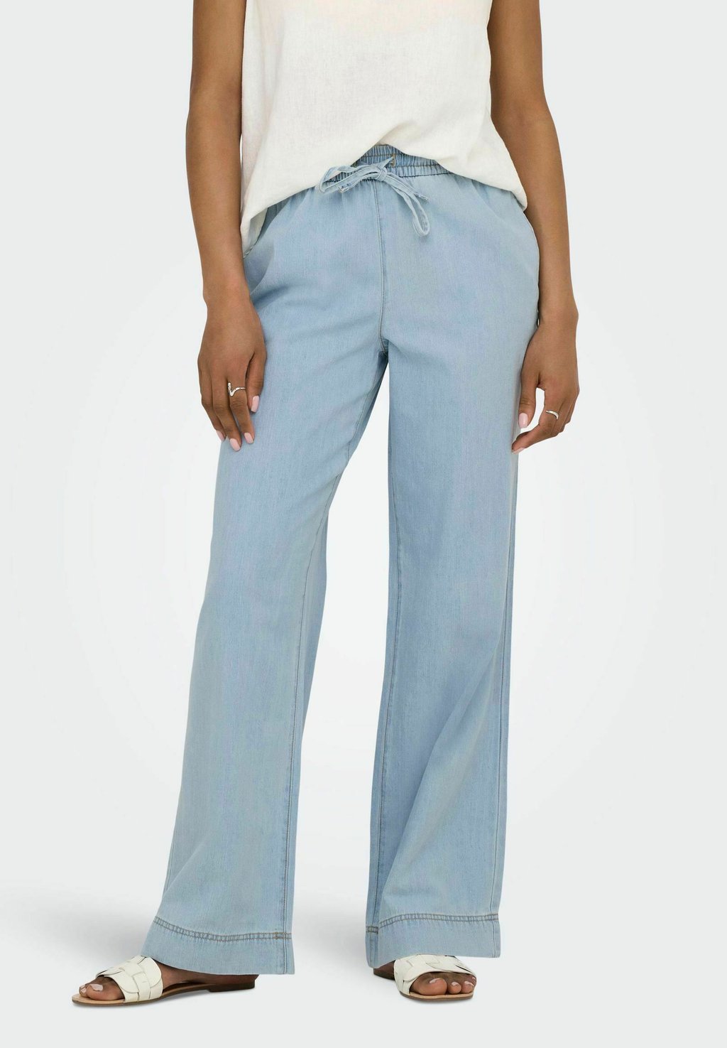 

Джинсы свободного кроя PENNY JDY, цвет Light Blue Denim