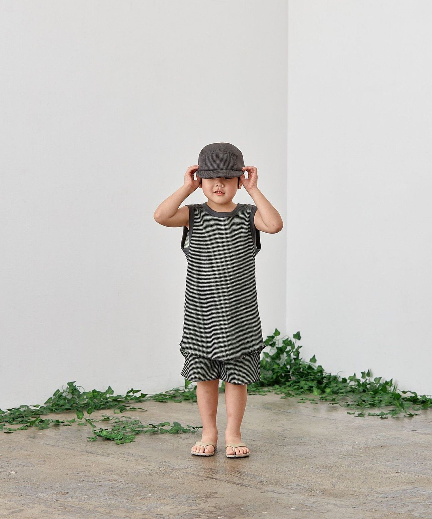 ГОРА 10.: 95~140 см / Двухцветные вафельные шорты SHIPS KIDS, Charcoal Gray