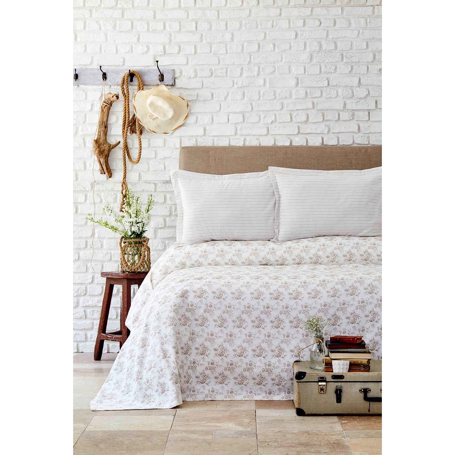 

Комплект постельного белья Karaca Home Brave Gold Двойной хлопковый пододеяльник, набор подушек