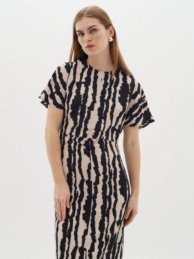 

Прямое макси-платье xeenia в абстрактную полоску InWear, черный/разноцветный