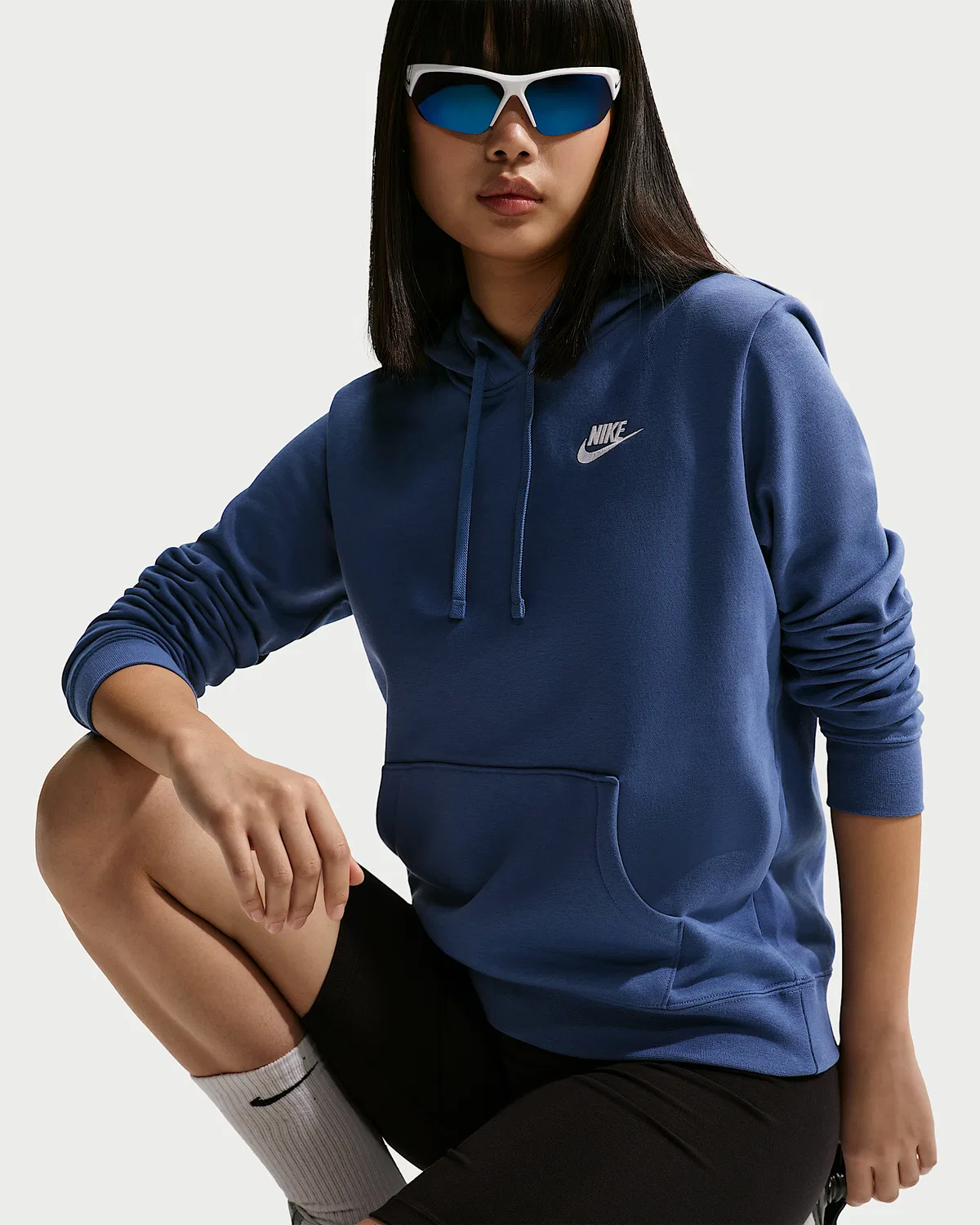 Женский худи-свитшот Nike Sportswear Club Fleece, Mystic Navy/White — фото 3
