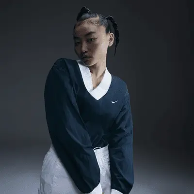 

Футболка Nike Sportswear Essential, цвет Armory Navy/White