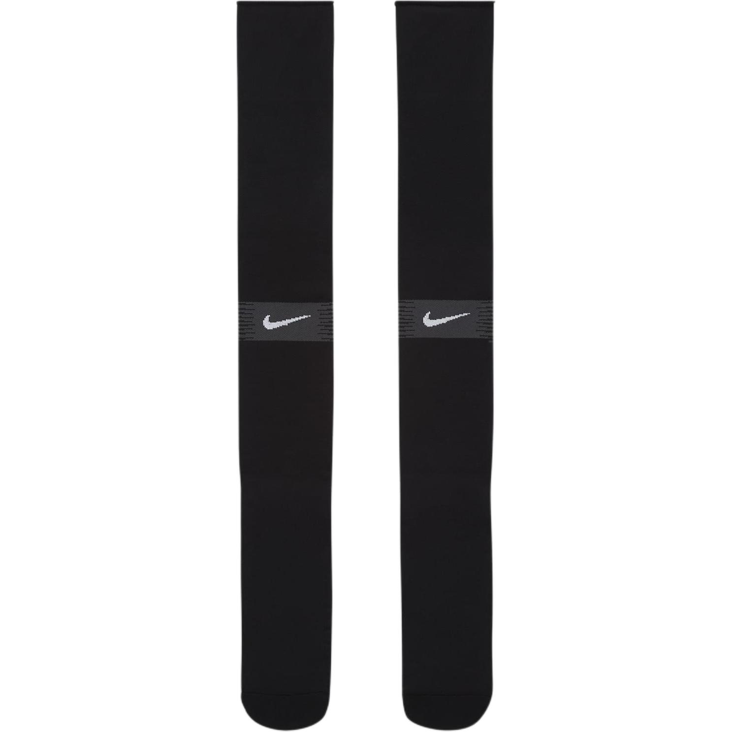 

Футболка Nike Unisex 1 Pack (Черный/Антрацит/Белый)