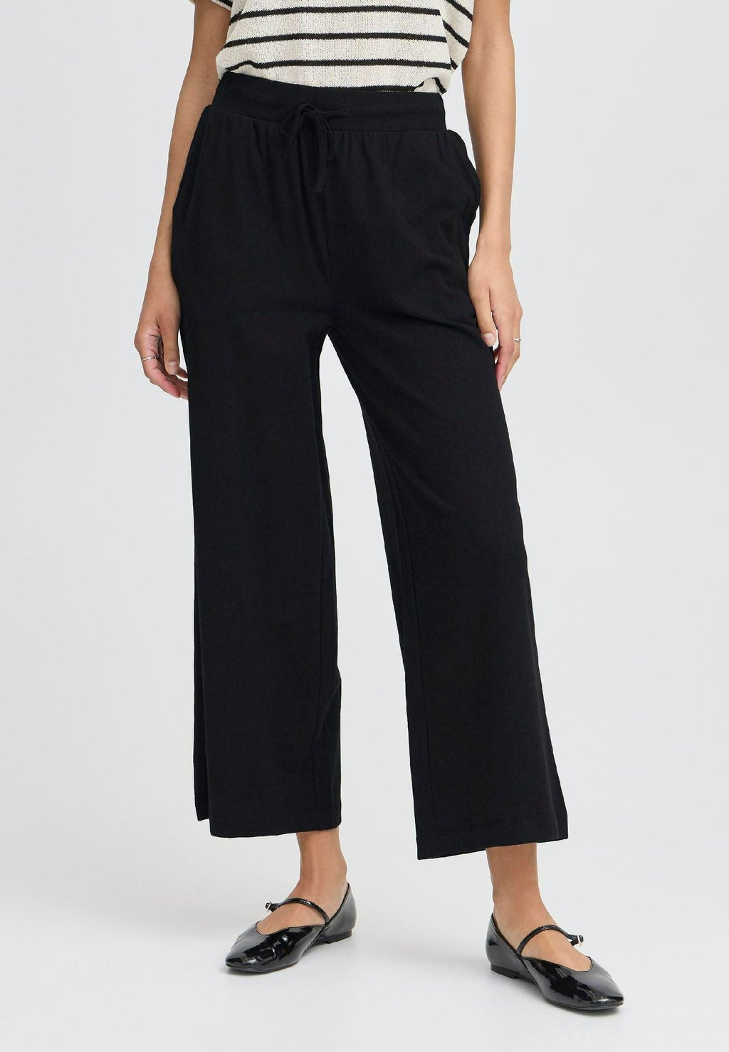 

Брюки BYPANDINNA b.young by Zalando, черный